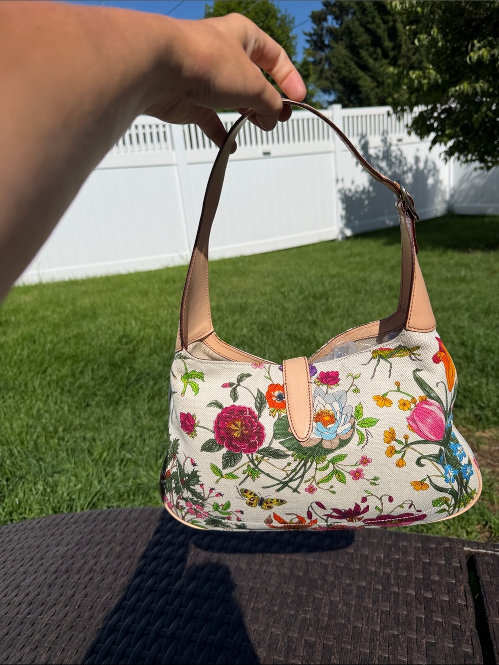 Gucci Flora Jackie Shoulder Bag - Picture 3 of 11